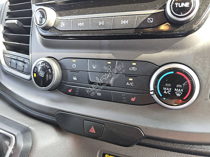 Autoutilitară Ford 2.0 L2H1 Dub.- Cab. Navi