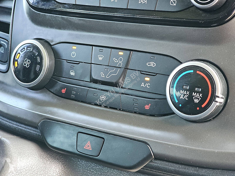 Autoutilitară Ford 2.0 L2H1 Dub.- Cab. Navi