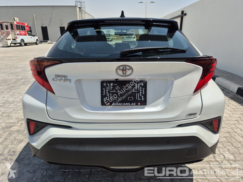 Furgoneta Toyota CHR