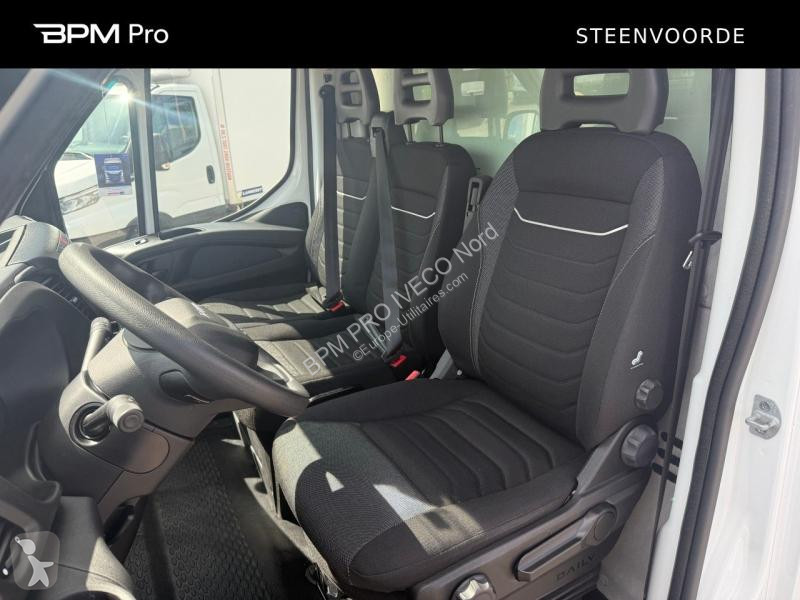 Veículo utilitário Iveco CCb 35C16H empattement...