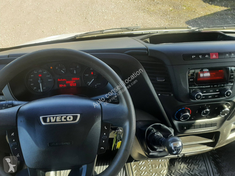 Furgoneta Iveco 35C15 BRAS POLYBENNE