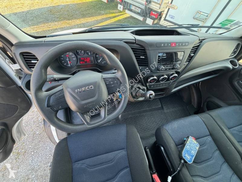 Furgoneta Iveco