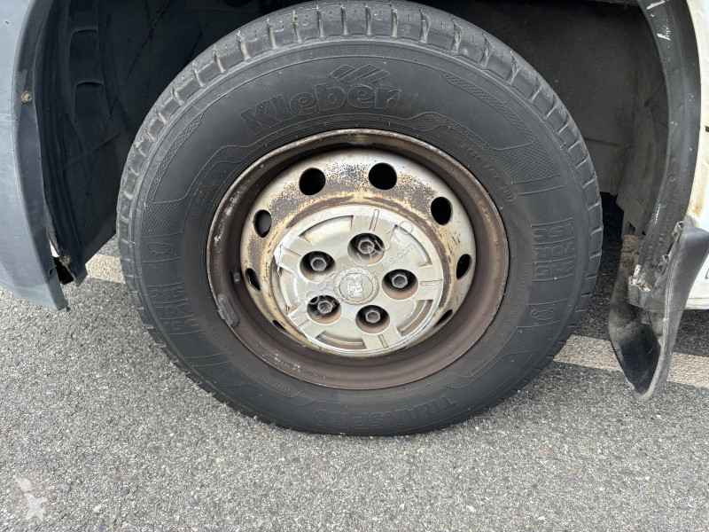 Veículo utilitário Fiat 2.2 JTD 100ch tri-benne