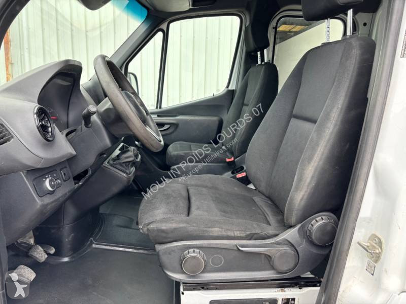 Véhicule utilitaire Mercedes