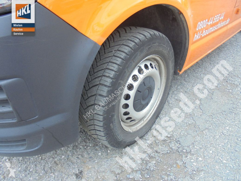 Véhicule utilitaire Volkswagen T6 DoKa