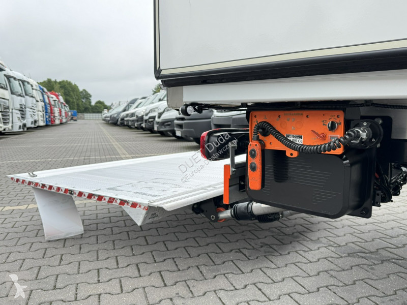 Veicolo commerciale Iveco 35S16 V