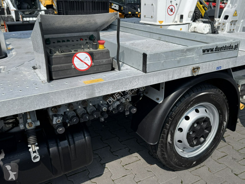 Furgoneta Iveco 35S14