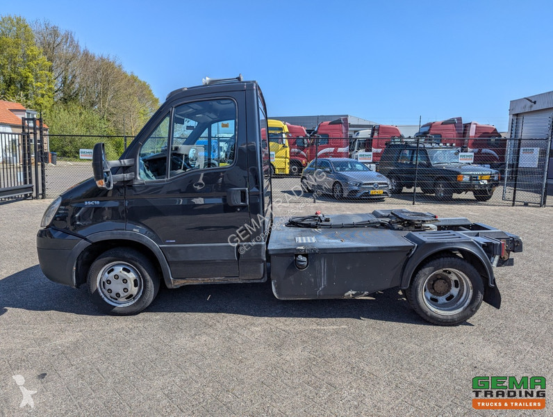 Véhicule utilitaire Iveco 4x2 Euro4 -...