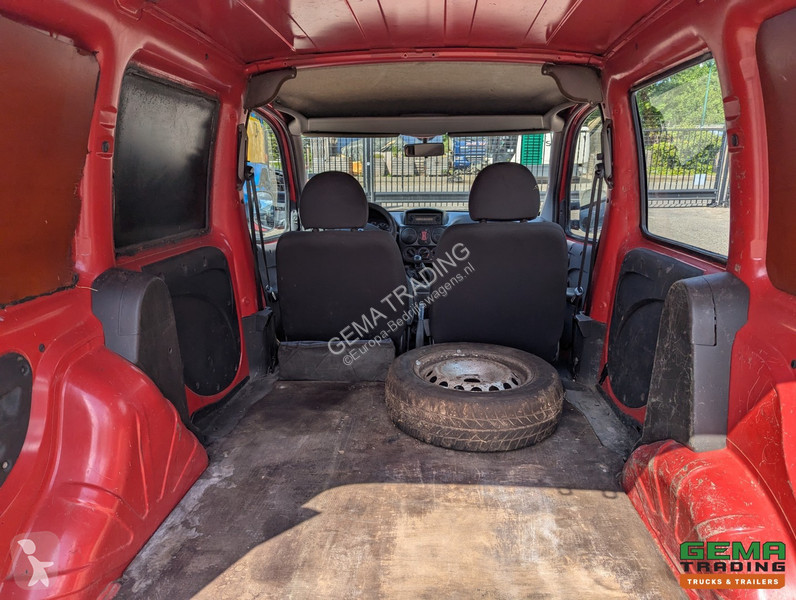 Bedrijfswagen Fiat 1.9 JTD Euro4 - Manual...