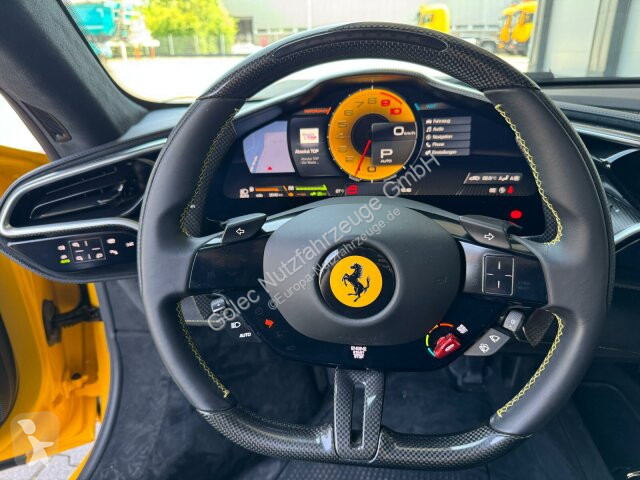 Samochód dostawczy Ferrari 296 GTB Coupe