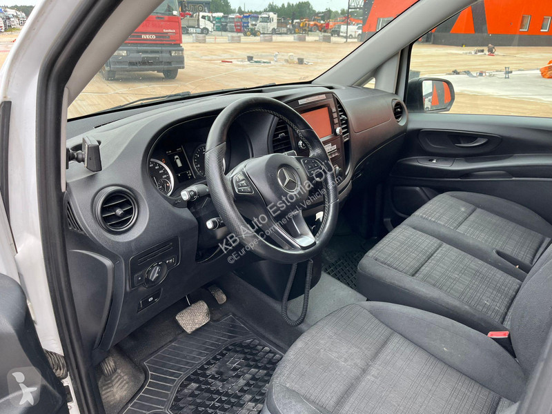 Autoutilitară Mercedes NEOS 100 Vito