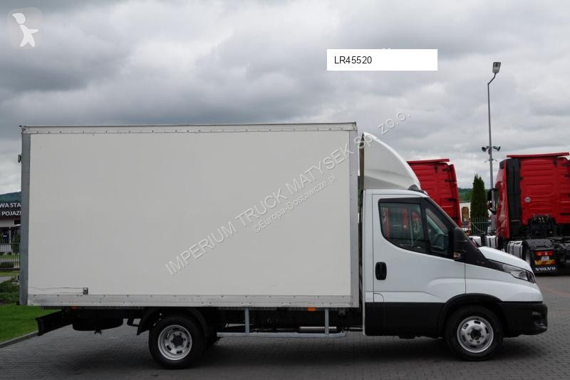 Autoutilitară Iveco DAILY 3,0 D