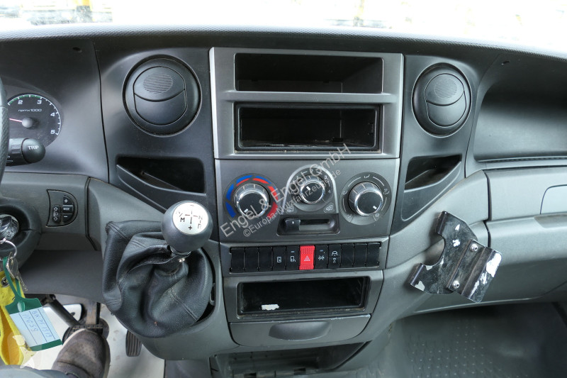 Furgoneta Iveco Daily 35 S11 C30C AUTOMATIK...