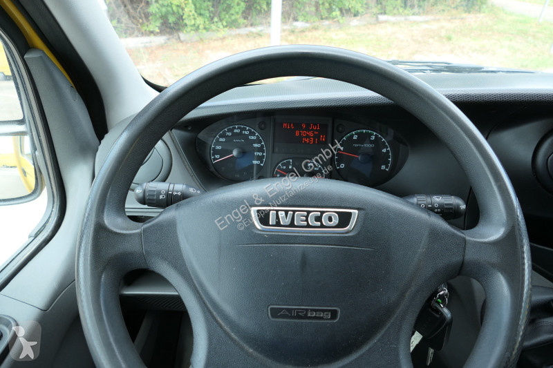 Furgoneta Iveco Daily 35 S11 C30C AUTOMATIK...
