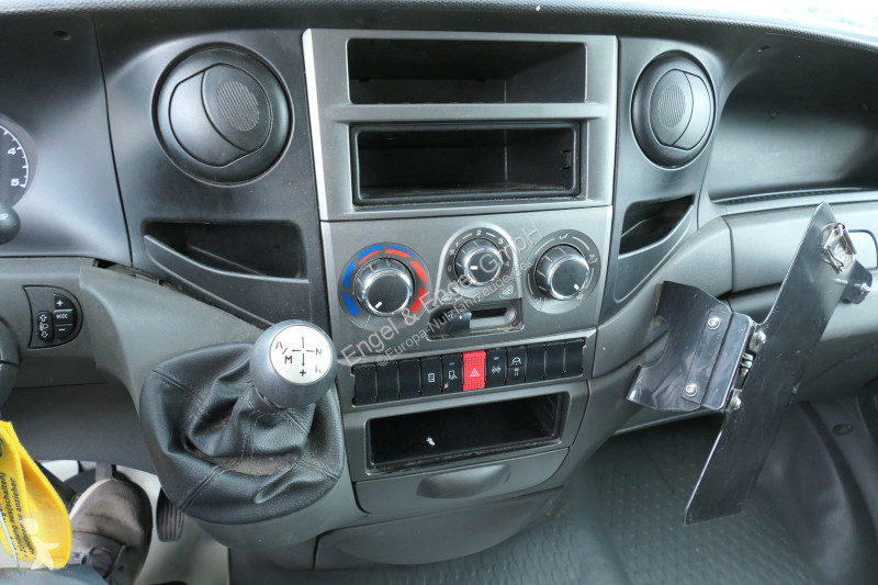 Furgoneta Iveco Daily 35 S11 C30C AUTOMATIK...
