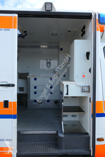 Nyttofordon Mercedes 319 Sprinter 6-Zylinder...
