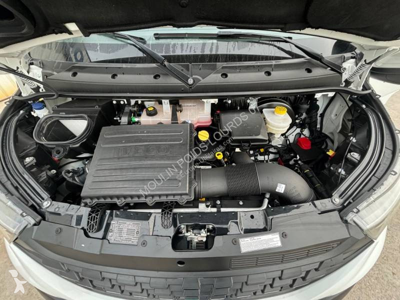Véhicule utilitaire Iveco