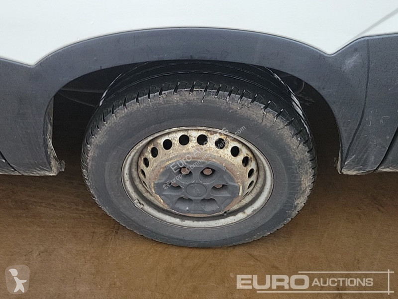 Furgoneta Iveco 35S11