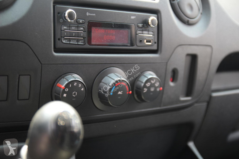 Véhicule utilitaire Renault Versalift ETL32 11m...