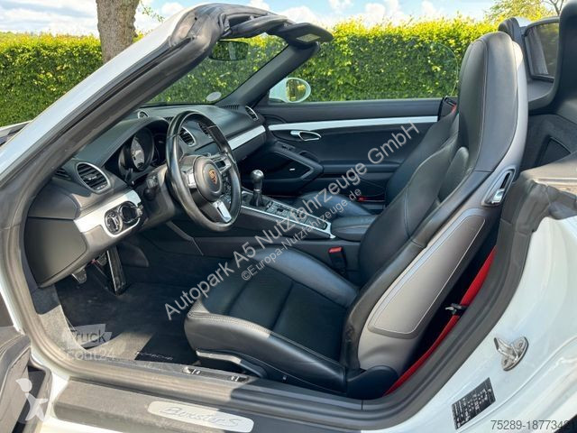 Véhicule utilitaire Porsche 718 S Sport Chrono...