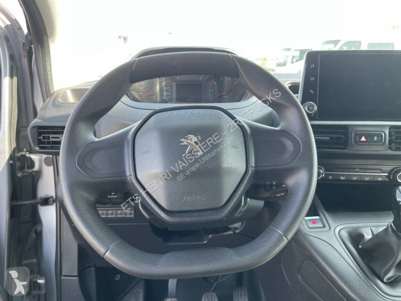 Véhicule utilitaire Peugeot
