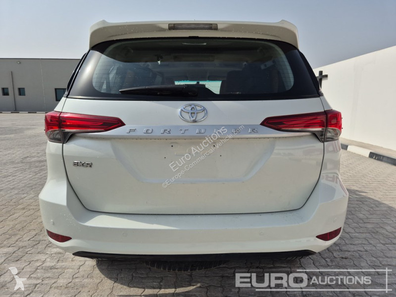 Furgoneta Toyota Fortuner Ex.R