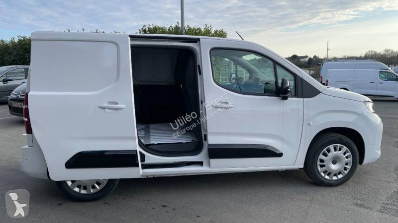 Véhicule utilitaire Opel
