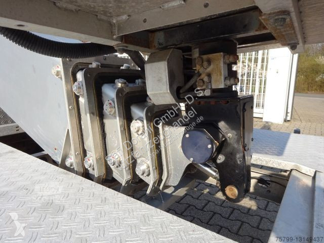 Furgoneta Nissan CABSTAR 35.13 PALFINGER...