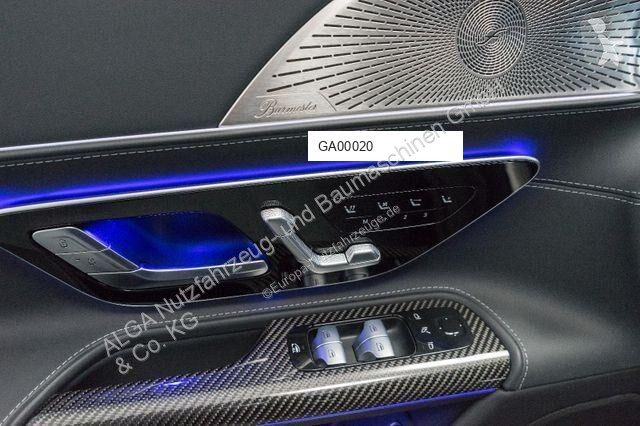 Véhicule utilitaire Mercedes 63 AMG...