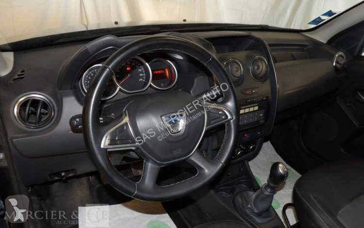 Véhicule utilitaire Dacia