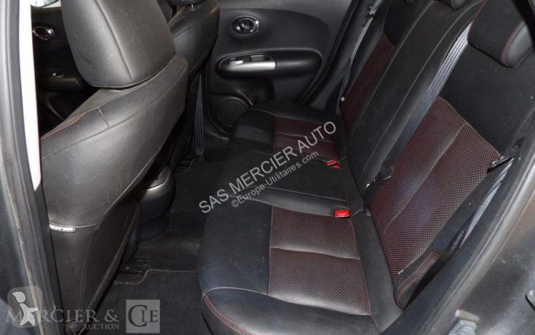 Autoutilitară Nissan