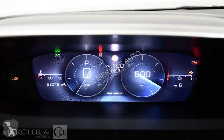 عربة نفعية Peugeot