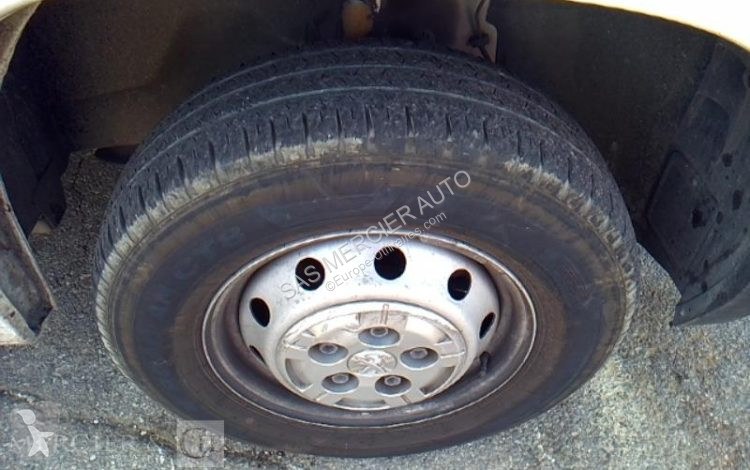 Véhicule utilitaire Peugeot