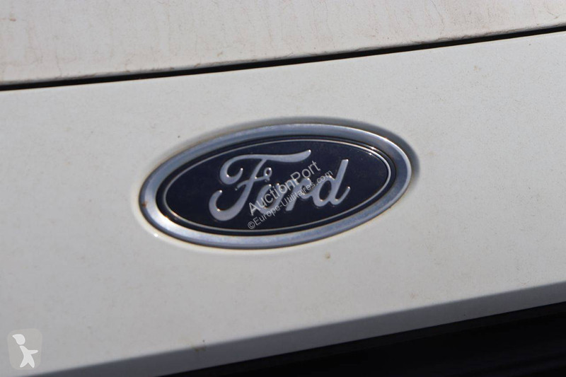 Furgoneta Ford Courier