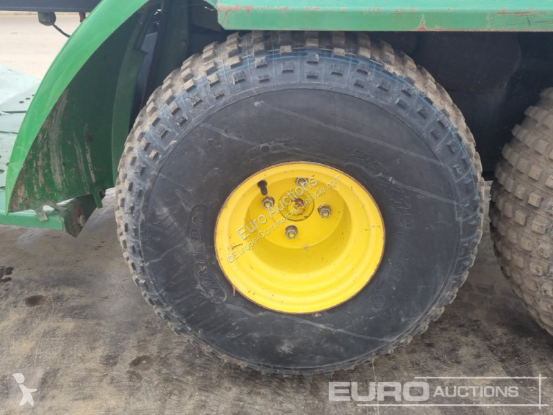Furgoneta John Deere AMT626