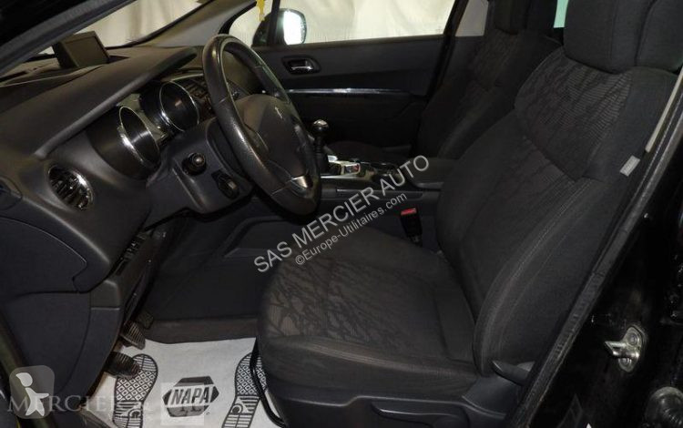 Véhicule utilitaire Peugeot