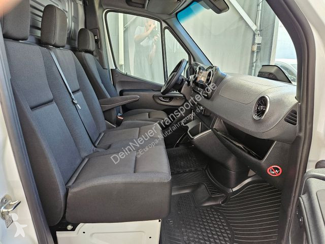 Užitkové vozidlo Mercedes 317 CDI PRO...