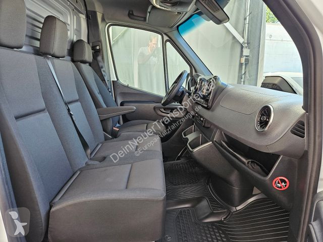 Užitkové vozidlo Mercedes 317 CDI PRO...