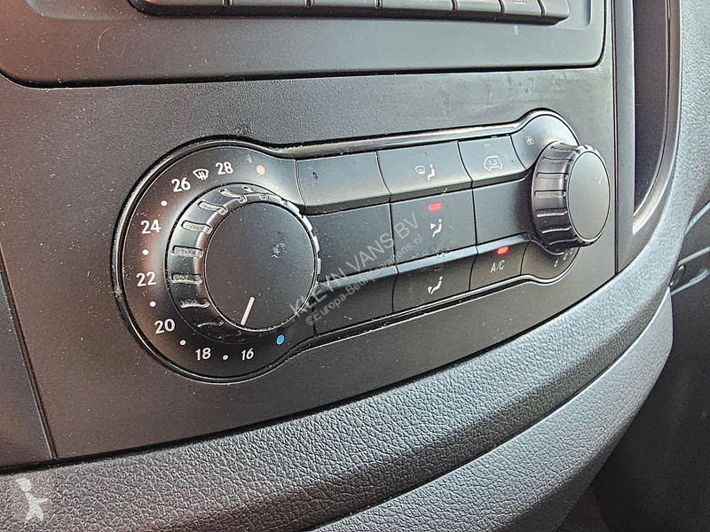 Véhicule utilitaire Mercedes 114 L2H1 Automaat...