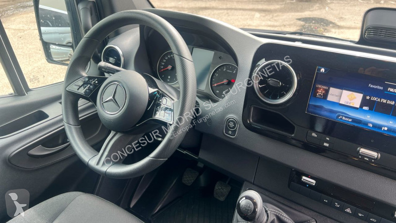 Véhicule utilitaire Mercedes Nuevo Sprinter 311...