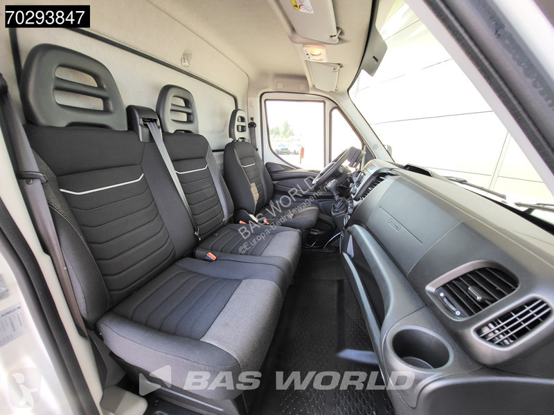 Bedrijfswagen Iveco 35C16 Automaat Laadklep...