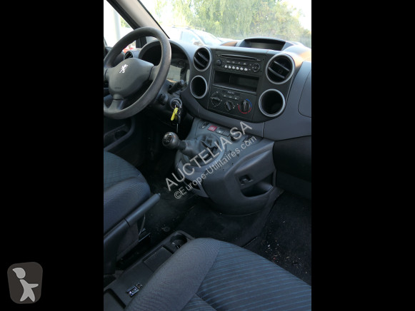 Autoutilitară Peugeot