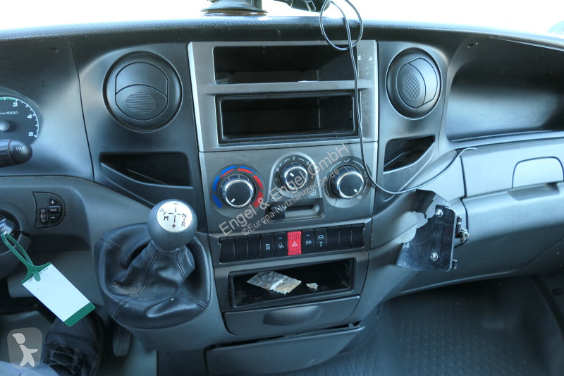 Furgoneta Iveco Daily 35 S11 C30C AUTOMATIK...