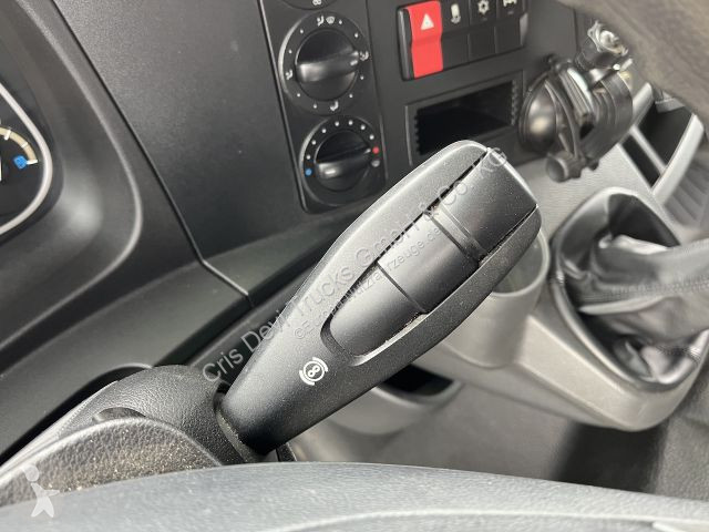 Autoutilitară Mercedes 823 4x2 AHK / Hebezug/...