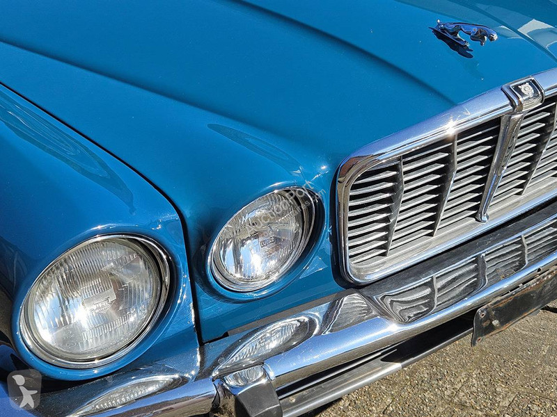 Véhicule utilitaire Jaguar 4.2 Manual 4-Speed...