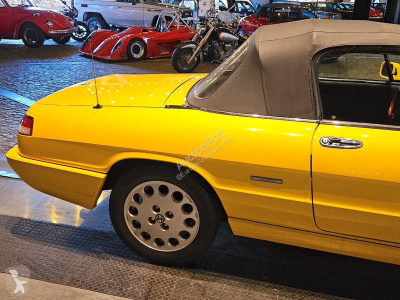 Furgoneta Alfa-Roméo (serie 4) _ 2000