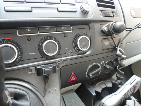 Véhicule utilitaire Volkswagen Combi
