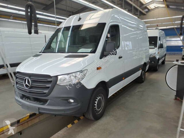 Užitkové vozidlo Mercedes 317...