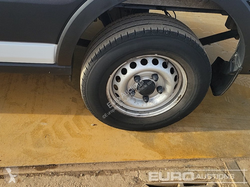 Autoutilitară Ford