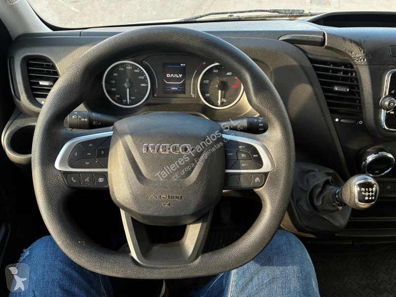 Furgoneta Iveco  35S14 16m3